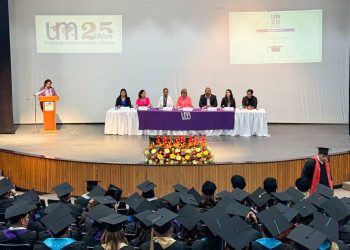 UNIVERSIDAD MUNDIAL CELEBRA GRADUACIÓN PARA MÁS DE UN CENTENAR DE ALUMNOS EN EL MARCO DE SU XXV ANIVERSARIO.