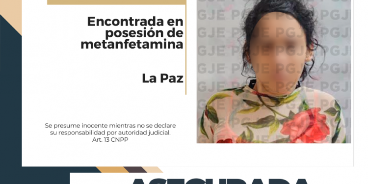 ATIENDE PGJE DENUNCIAS POR PROBABLE VENTA DE DROGA Y ASEGURA A UNA MUJER