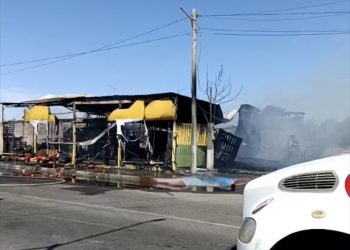 INICIA PGJE INVESTIGACIÓN POR INCENDIO DE FRUTERÍA “LA ABUNDANCIA” EN LA PAZ