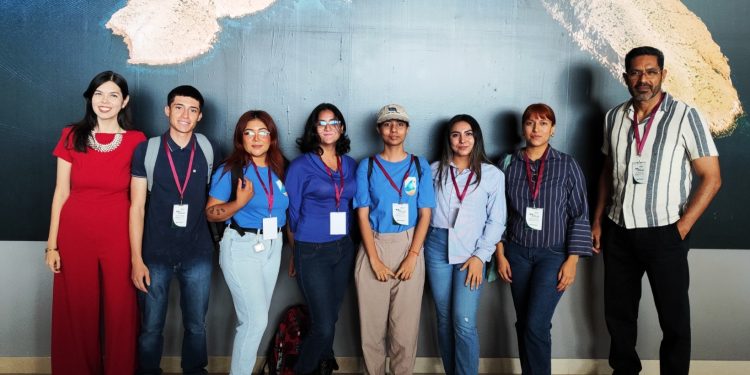 ESTUDIANTES Y DOCENTES DE LA UABCS PARTICIPAN EN LA REUNIÓN NACIONAL POR EL INICIO DE LA TEMPORADA DE LLUVIAS Y CICLONES TROPICALES 2024