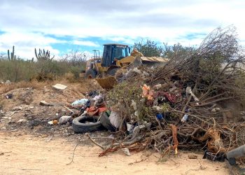 PERSONAL DE SERVICIOS PÚBLICOS ATIENDE REPORTES CIUDADANOS SOBRE TIRADEROS CLANDESTINOS EN CSL