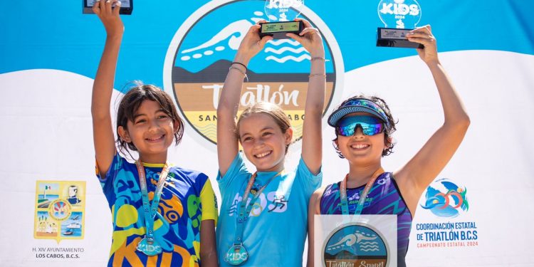 CELEBRA GOBIERNO DE LOS CABOS EVENTO TRIATLÓN SAN JOSÉ DEL CABO 2024
