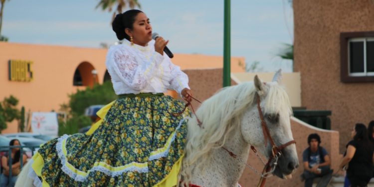 INVITA UABCS AL CONVERSATORIO DE INTERCULTURALIDAD:”HABITAR NUESTRAS COSTUMBRES”