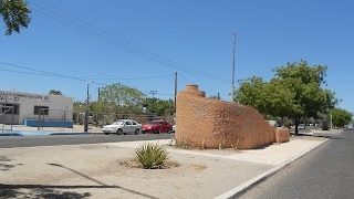 EL MONUMENTO A LA EDUCACION EN NUESTRA CIUDAD SE ENCUENTRA ABANDONADO Y DAÑADO POR EL VANDALISMO