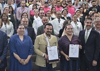 FIRMAN INE E IMSS CONVENIO PARA GARANTIZAR PRIMEROS AUXILIOS A PERSONAL ELECTORAL EL 2 Y 3 DE JUNIO