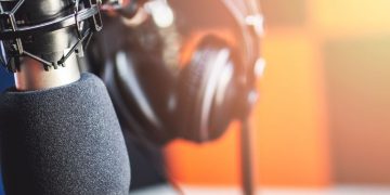 ICATEBCS AGREGA A SU OFERTA EDUCATIVA  CURSO DE LOCUCIÓN