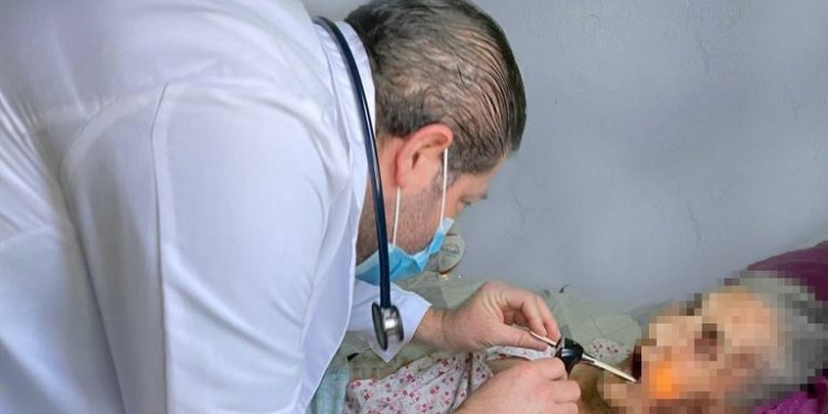 CONTINÚA SALUD CON VISITAS DOMICILIARIAS EN ADULTOS MAYORES