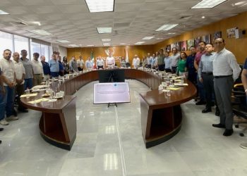 RECIBE GOBIERNO DE BCS, CONTRAPROPUESTA DE GRATIFICACIÓN QUINQUENAL DEL SNTE SECCIÓN III