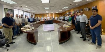 RECIBE GOBIERNO DE BCS, CONTRAPROPUESTA DE GRATIFICACIÓN QUINQUENAL DEL SNTE SECCIÓN III