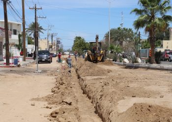 ENCABEZAN GOBIERNO DE BCS Y SEDENA, CONMEMORACIÓN DEL 162 ANIVERSARIO DE LA BATALLA DE PUEBLA