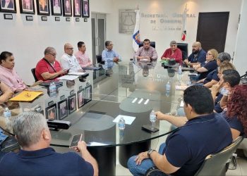 MANTIENE GOBIERNO DE BCS MESA DE DIÁLOGO  CON REPRESENTANTES DEL SINDICATO DE BACHILLERES