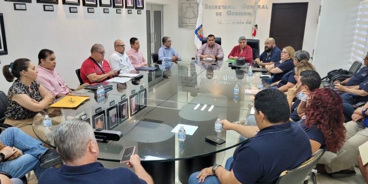 MANTIENE GOBIERNO DE BCS MESA DE DIÁLOGO  CON REPRESENTANTES DEL SINDICATO DE BACHILLERES