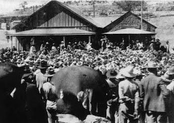 CIENTO TREINTA Y OCHO AÑOS SE CUMPLEN HOY DE LA HUELGA DE LOS MÁRTIRES DE CHICAGO QUE OFRENDARON SU VIDA POR LA DEFENSA DE LOS DERECHOS LABORALES