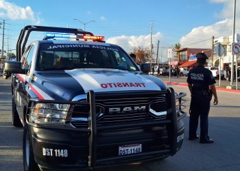 TRÁNSITO MUNICIPAL  DE LOS CABOS SANCIONA A LAS PERSONAS CONDUCTORAS QUE SE ESTACIONEN EN LOS ESPACIOS EXCLUSIVOS PARA LAS PERSONAS CON DISCAPACIDAD  QUE EQUIVALE A $10 MIL 857 PESOS