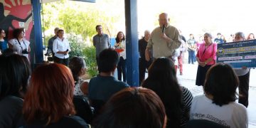 ENTREGA GOBIERNO DE BCS, BECAS A MÁS DE 200 ESTUDIANTES DE LA PREPARATORIA “JOSÉ MARÍA MORELOS”