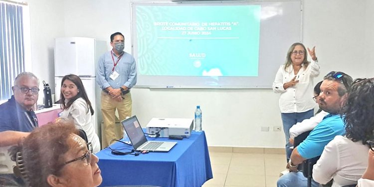 PRESENTAN DOCENTES DE BCS PROPUESTAS PARA CURSOS DE FORMACIÓN CONTINUA