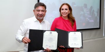 RECIBE HOMERO DAVIS CONSTANCIA DE MAYORÍA; “TRABAJAREMOS UNIDOS POR BCS”, SEÑALA