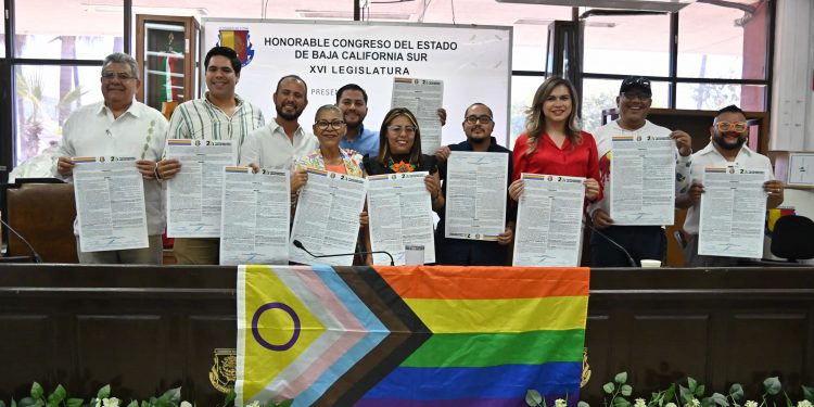 LANZA CONGRESO CONVOCATORIA PARA PARTICIPAR EN EL 2DO. PARLAMENTO DE LA DIVERSIDAD SEXUAL DE BCS