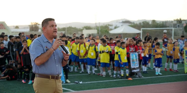 500 PARTICIPANTES DE LOS 5 MUNICIPIOS DEL ESTADO ESTARÁN COMPITIENDO EN LAS RAMAS DE FÚTBOL Y AJEDREZ