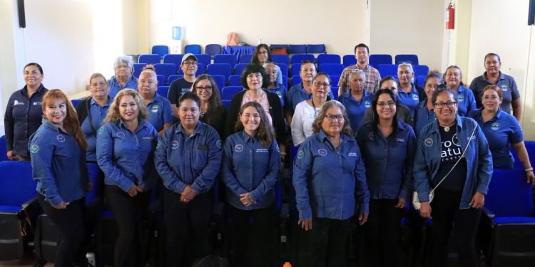 PROMUEVEN EN LA UABCS CONSERVACIÓN DEL GALLITO MARINO DE CALIFORNIA