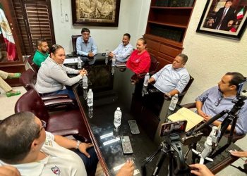 FORMALIZA GOBIERNO DE LOS CABOS DONACIÓN DE TERRENO A FAVOR DEL SINDICATO DE BURÓCRATAS EN CSL