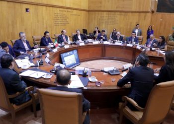 POR PRIMERA VEZ EL IMSS OTORGARÁ IMPLANTES COCLEARES A DERECHOHABIENTES CON DISCAPACIDAD AUDITIVA