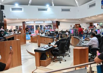 APRUEBA CONGRESO DE BCS CAMBIO DE IDENTIDAD EN ACTAS DE NACIMIENTOS DE MENORES DE EDAD