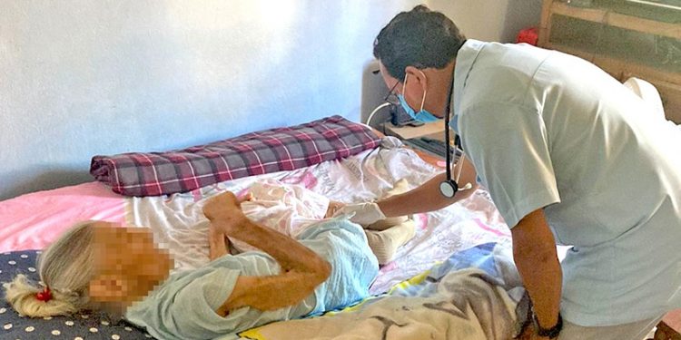 SALUD ESTATAL HA REALIZADO MÁS DE 160 VISITAS DOMICILIARIAS A PERSONAS DE LA TERCERA EDAD