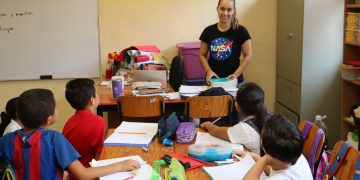 OFRECEN REHABILITACIÓN A TRAVÉS DE LA HIDROTERAPIA A BENEFICIARIOS CON DISCAPACIDAD DE CASA DE DÍA