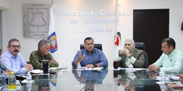 SE REÚNE SECRETARIO GENERAL DE GOBIERNO CON EQUIPO DE TRABAJO, EN SEGUIMIENTO DE POLÍTICAS PÚBLICAS