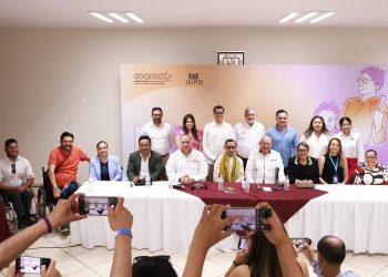 INAUGURA GOBERNADOR VMCC, FORO NACIONAL DE INSTITUTOS Y ORGANIZACIONES PARA PERSONAS CON DISCAPACIDAD