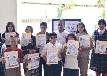 PARTICIPA GOBERNADOR VMCC EN “FANDANGO POR LA LECTURA” JUNTO A BEATRIZ GUTIÉRREZ MÜLLER