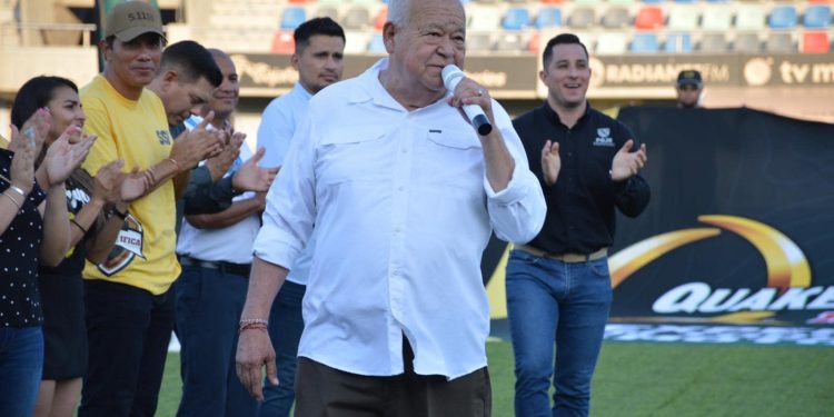 INAUGURA GOBERNADOR VMCC, SEGUNDA EDICIÓN DE LA COPA PAZÍFICA DE FÚTBOL