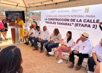 EL PRESIDENTE MUNICIPAL OSCAR LEGGS CASTRO Y EL GOBERNADOR VÍCTOR CASTRO COSÍO, INAUGURARON HOY LA AVENIDA NICOLÁS TAMARAL EN CABO SAN LUCAS