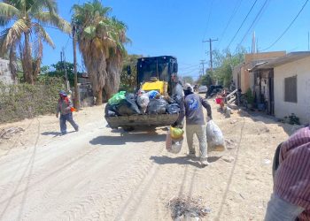 EL PLAN EMERGENTE DEL GOBIERNO DE LOS CABOS PARA LA LIMPIEZA Y RECOLECCIÓN DE BASURA HA LOGRADO RECABAR UN TOTAL DE 516.18 TONELADAS DE DESECHOS