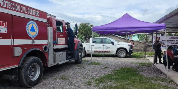 ACREDITA EL COLEGIO DE BOMBEROS DE CSL A CINCO ELEMENTOS DEL ESTADO DE GUERRERO