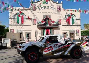 TRAS LAS HUELLAS Por Monserrath Villalejo Baeza