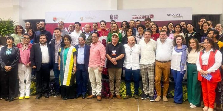 ACUDE SALUD A MÁS DE MIL 200 VIVIENDAS MEDIANTE OPERATIVO PARA PREVENIR HEPATITIS A