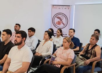 REGISTRA BCS DERRAMA DE 70 MDP EN VALES PARA UNIFORMES Y ÚTILES ESCOLARES