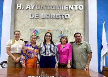 TRAS LAS HUELLAS Por Monserrath Villalejo Baeza