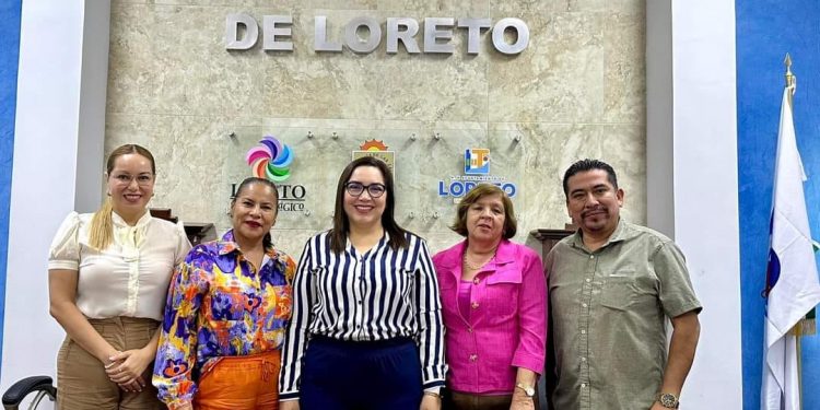 TRAS LAS HUELLAS Por Monserrath Villalejo Baeza