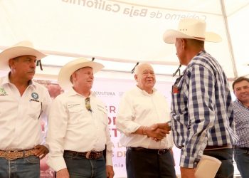 ENTREGA VMCC MÁS DE 4 MDP EN SEMENTALES A PRODUCTORES DE BCS