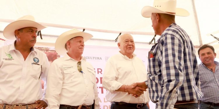 ENTREGA VMCC MÁS DE 4 MDP EN SEMENTALES A PRODUCTORES DE BCS