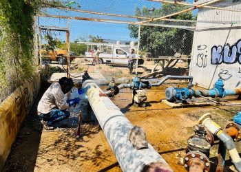 OOMSAPAS LOS CABOS ASEGURA TANDEO A LA COLONIA LAS PALMAS CON LA REPARACIÓN DE LA ESTACIÓN DE BOMBEO #3
