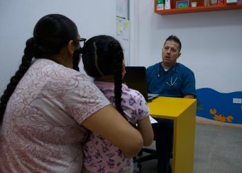 RECIBEN 22 PACIENTES EVALUACIÓN NEUROPEDIATRICA SIN COSTO EN EL CENTRO INTEGRAL DE DESARROLLO DE LOS CABOS