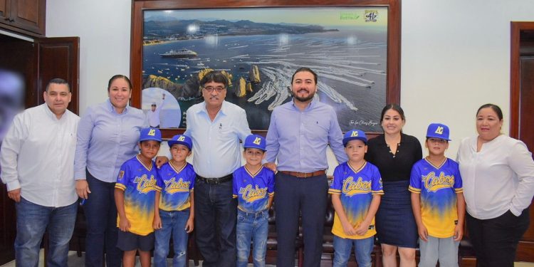GOBIERNO DE LOS CABOS APOYARÁ CON TRANSPORTACIÓN AÉREA A 5 NIÑOS DE LA SELECCIÓN DE BÉISBOL DE LOS CABOS