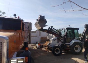 INICIAN AUTORIDADES MUNICIPALES PLAN EMERGENTE DE LIMPIEZA Y RECOLECCIÓN DE BASURA EN CSL