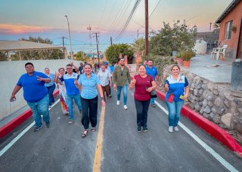 ENTREGA ALCALDESA OBRA DE SANEAMIENTO Y PAVIMENTACIÓN EN LA COLONIA NUEVA SANTA ROSALÍA