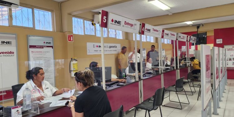 LA JUNTA LOCAL EJECUTIVA DEL INE EN BCS ANUNCIA LA PRÓXIMA CADUCIDAD DE CREDENCIALES Y LA DISPONIBILIDAD DE MÓDULOS PARA TRÁMITES ELECTORALES