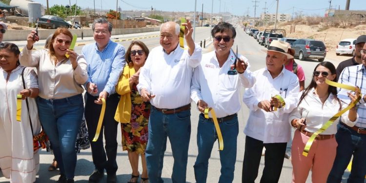ENTREGA GOBIERNO DE BCS SEGUNDA ETAPA DE LA AVENIDA NICOLÁS TAMARAL